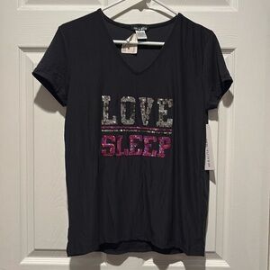 NWT EM AND ALFIE LOVE SLEEP SHIRT